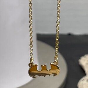 🦇Batman Gold Chain Necklace, 18”